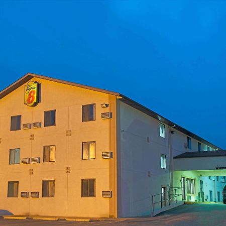 Super 8 by Wyndham Eureka/Six Flags Nearby Hotell Exteriör bild